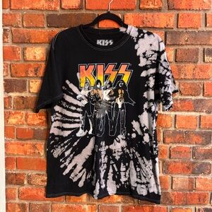 Kiss mens group shot logo bleach tie dye graphic band t-shirt black L